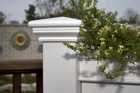 Cambridge Elevated Planter 2 Cambridge Elevated Planter - Image 2