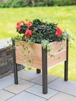Self-Watering Insert For 2’ X 2’ Planter 8 Self-Watering Insert For 2’ X 2’ Planter -GardenPro Shop 8597991 1022 tif