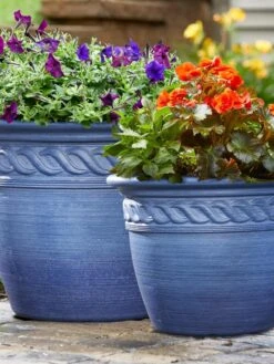 Cortina Self-Watering Planters -GardenPro Shop 8600257 02V tif