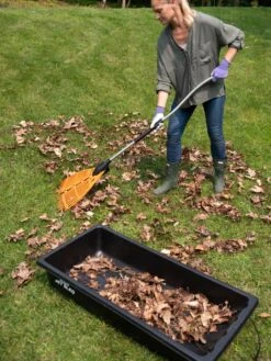 Gardener's Summer Sled And Cover -GardenPro Shop 8611047 025 tif 1