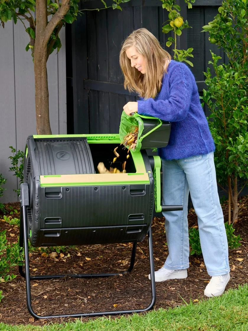 Maze 48 Gallon Compost Tumbler 1 Maze 48 Gallon Compost Tumbler